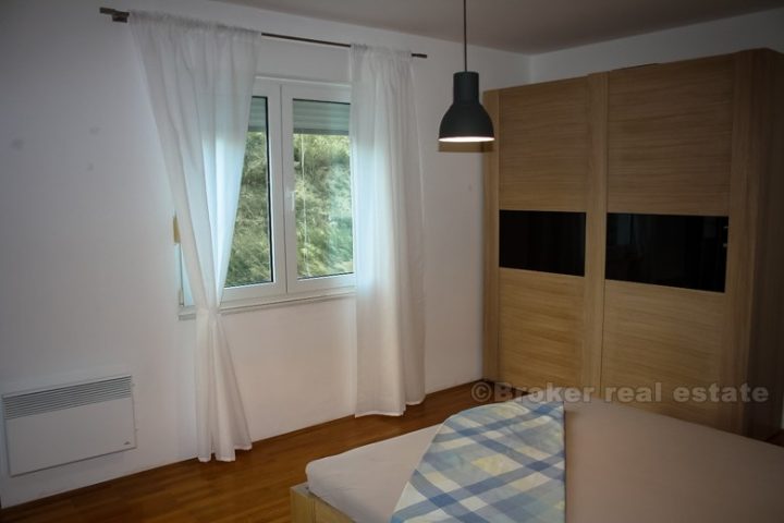 Beautiful apartment overlloking the sea, for rent