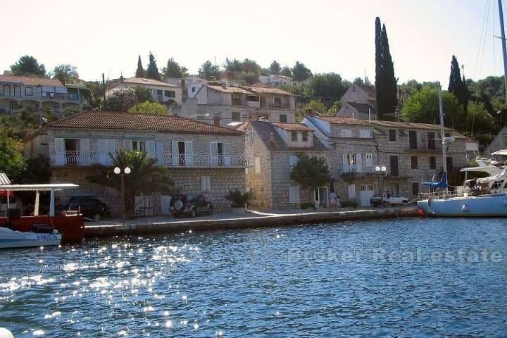 The house by the sea, for sale