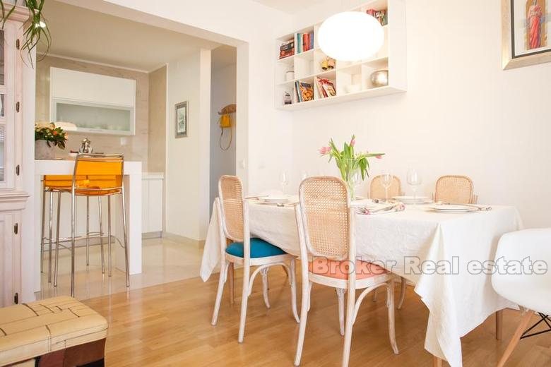 Bacvice, Three bedroom apartment, for sale
