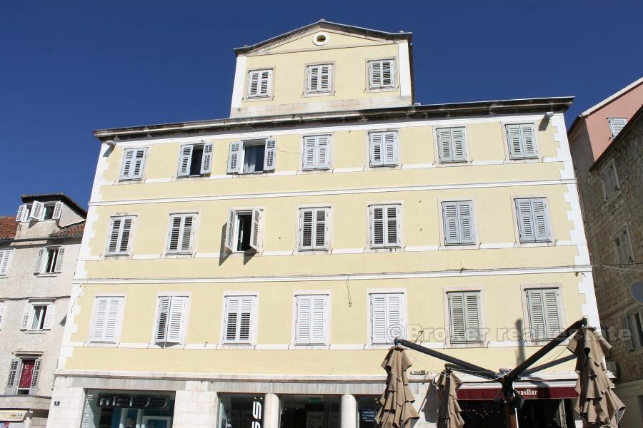 Stan u centru Splita, na prodaju