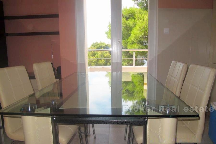 Two-bedroom apartment overlooking the sea, for sale