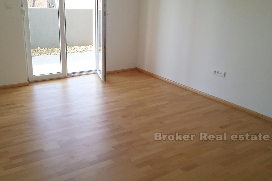 Comfortable two bedroom apartment, district Znjan