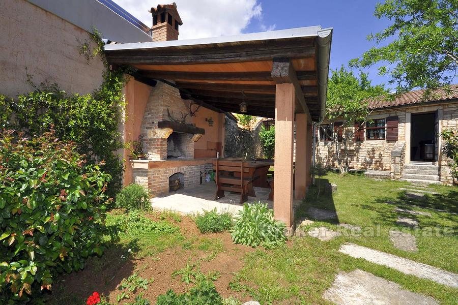 Old stone villa from 1709., for sale