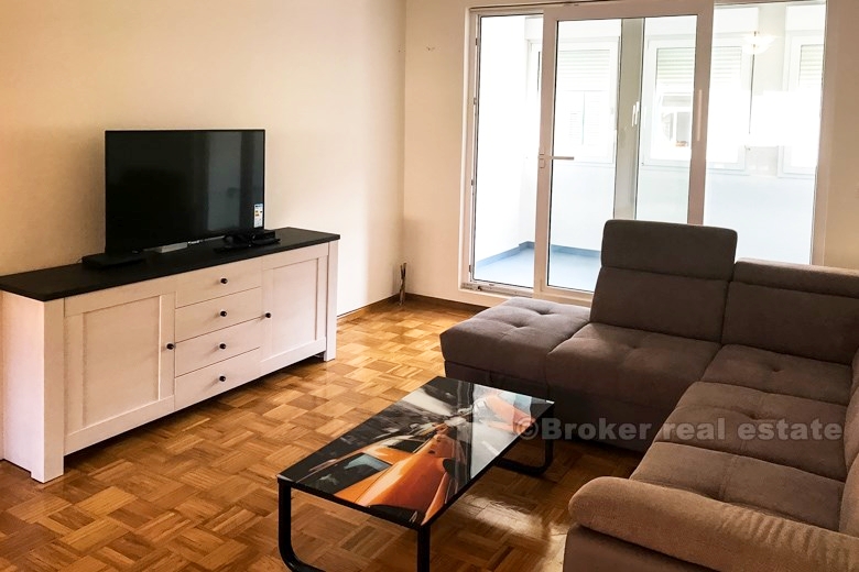 Comfortable four bedroom apartment of 115m2