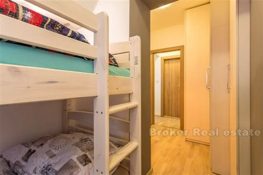 Marjan, Komplett eingerichtete Wohnung mit zwei Schlafzimmern, zu vermieten