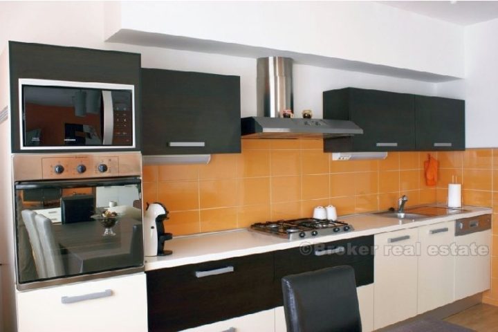 Modernly furnished three bedroom apartment, for rent