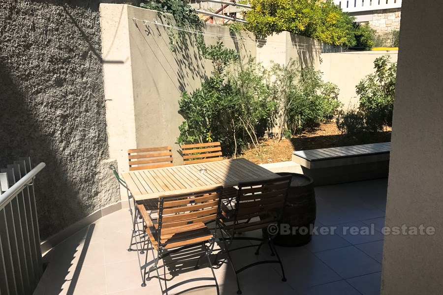 Two-room apartment (area Meje), for sale