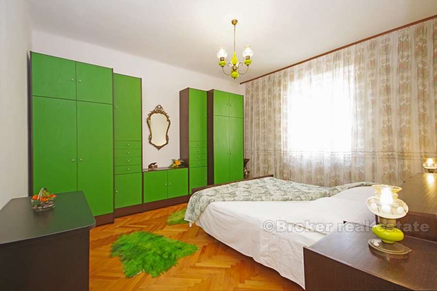 Bekväm lägenhet med tre sovrum på Bačvice, till salu