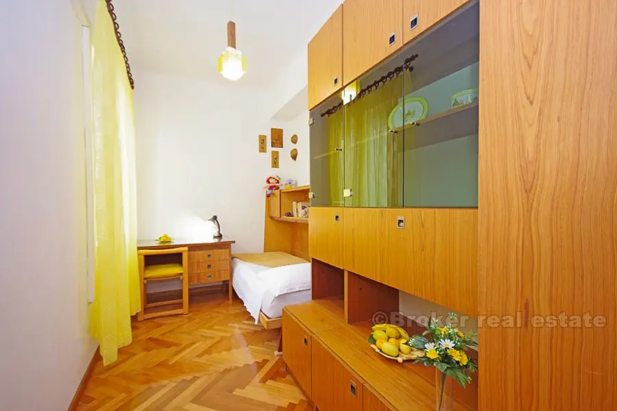 Bekväm lägenhet med tre sovrum på Bačvice, till salu