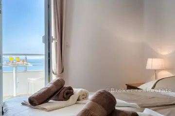 Hotel with sea view, for sale