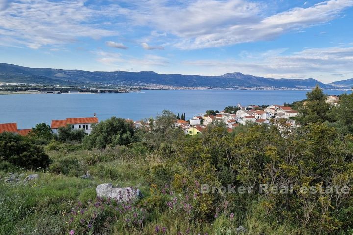 Terrain constructible avec vue sur la mer