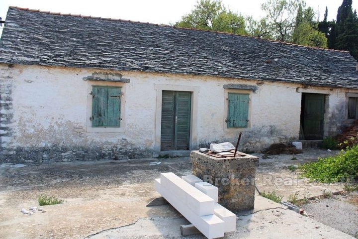 Old stone house for sale