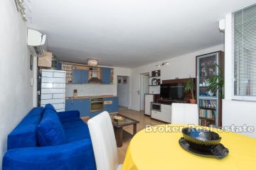 Three bedroom apartment, for rent