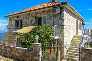 Detached two-storey house for sale