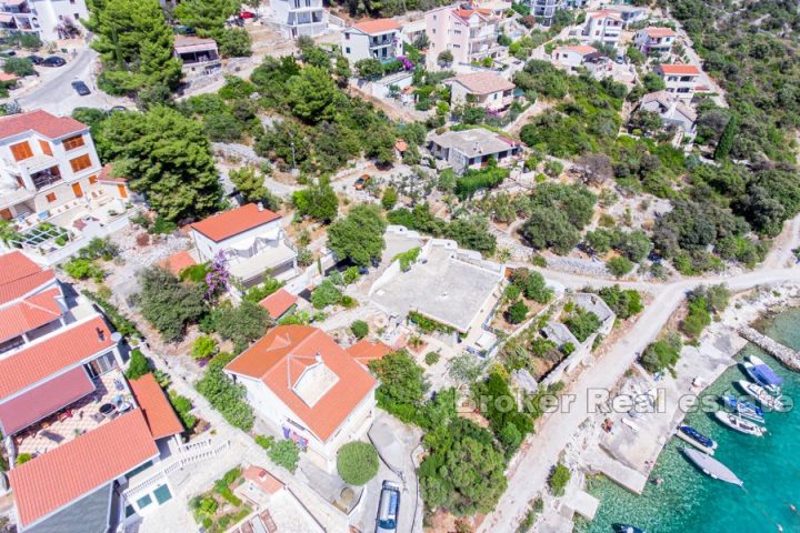 Building land with sea view