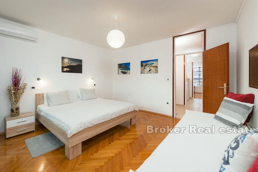 Trstenik, comfortable duplex apartment with terrace