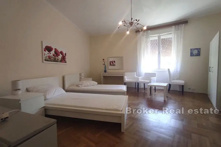 Bačvice, Wohnung mit zwei Schlafzimmern