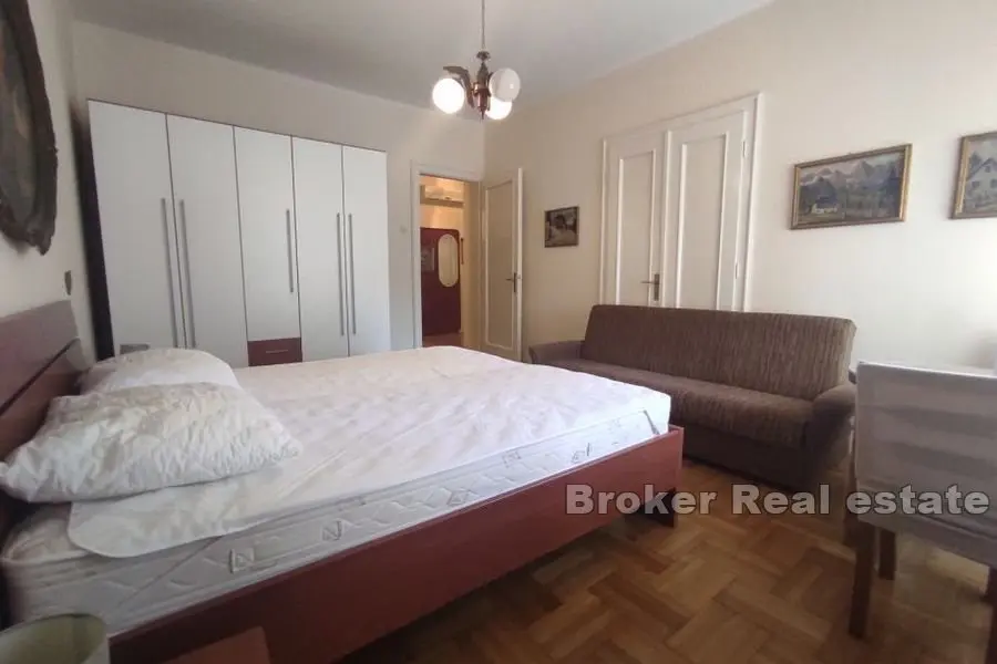 Bačvice, Wohnung mit zwei Schlafzimmern