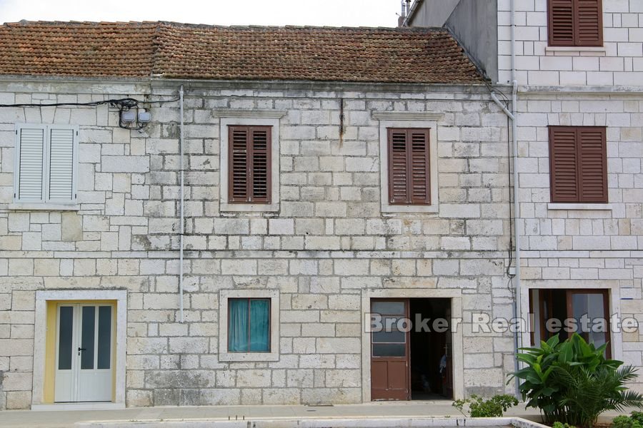 Old stone house in first row to the sea
