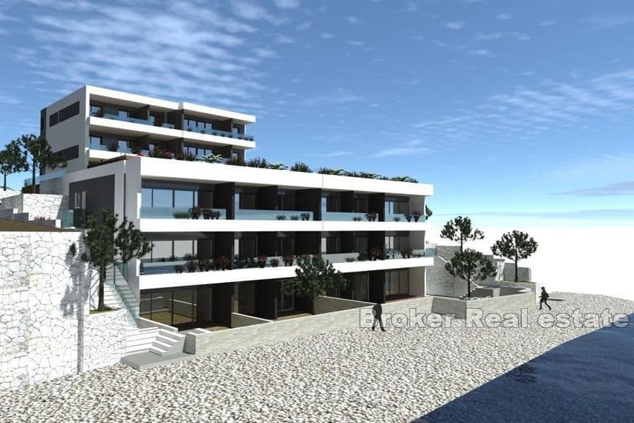 Newly built apartments in first row to the sea