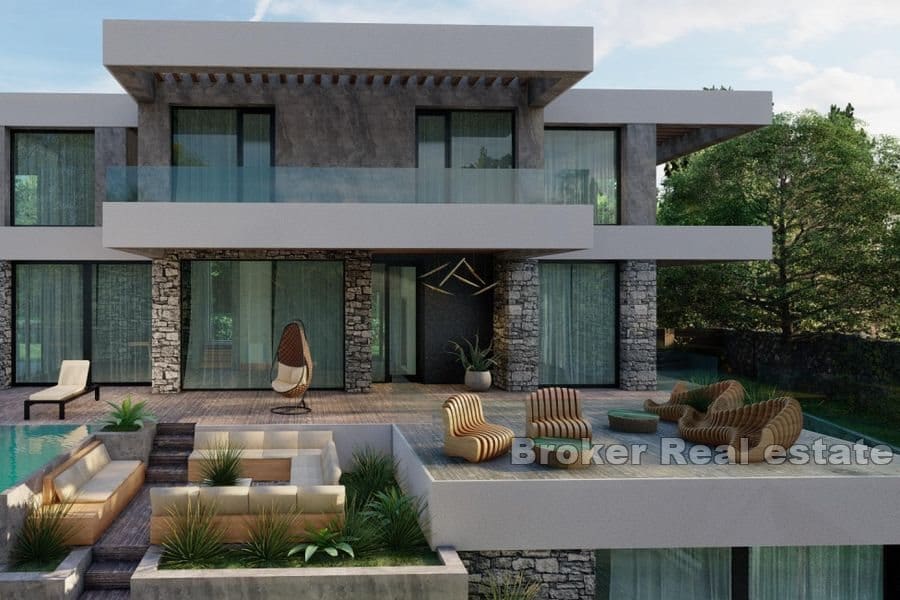 Byggnadstomt med ett projekt av en villa med pool