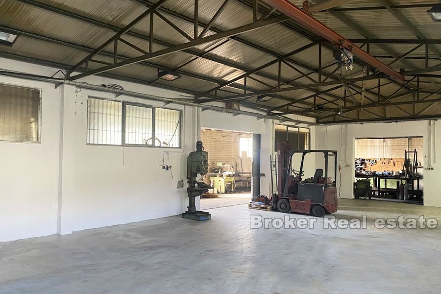 Office and warehouse space