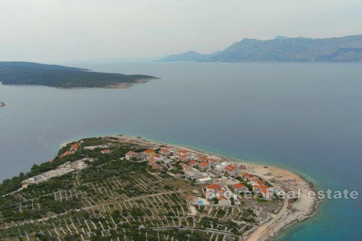 Building plot with sea view