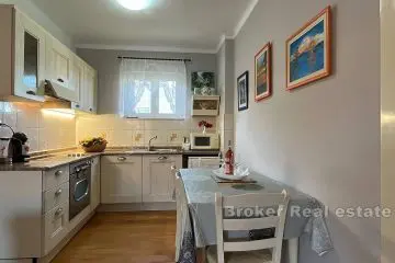 Appartement de deux chambres entièrement meublé et équipé