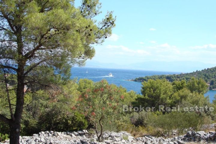 Building land with sea view